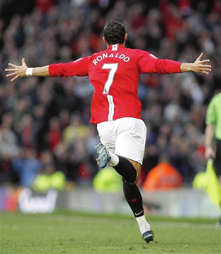 运动员由于 运动员由于